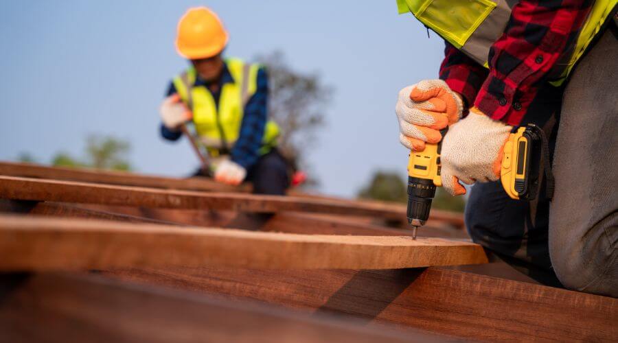 Professional residential roofers in Ten Mile, TN